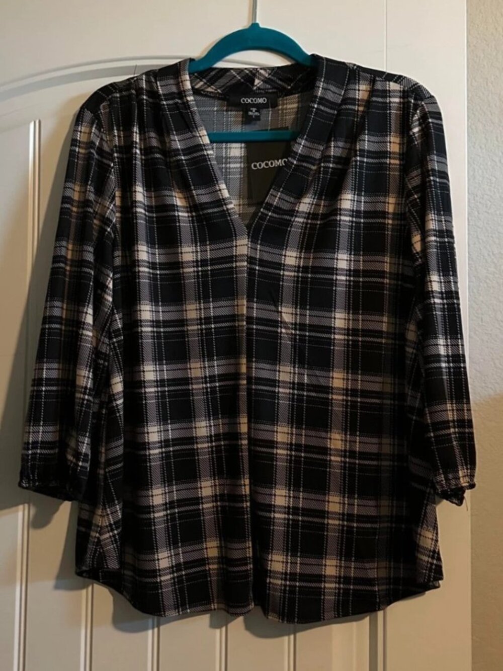 NWT Cocomo Plaid Pullover Top L